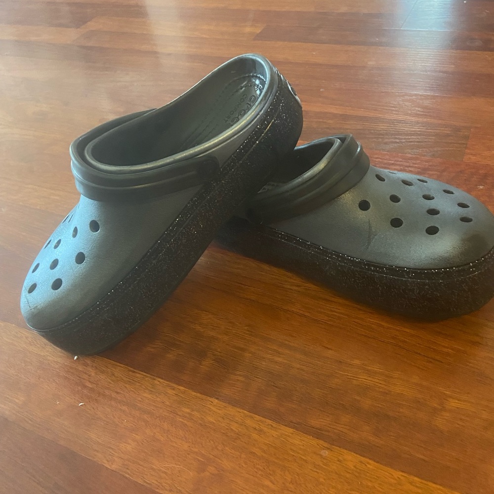 Retired Metallic Platform Crocs